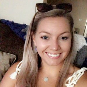 Meet your Posher, Alannah